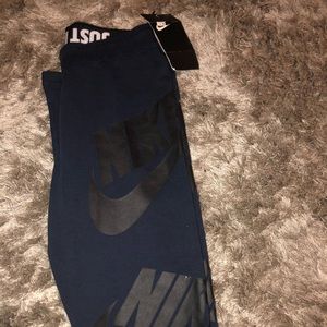 NIKE LEGGINGS